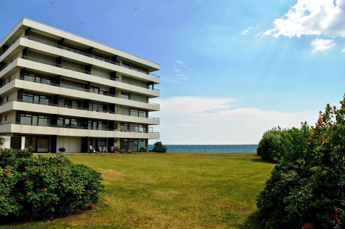 Haus-Hamburg-Berlin-Wohnung-Kajuete-54 Großenbrode Exteriör bild