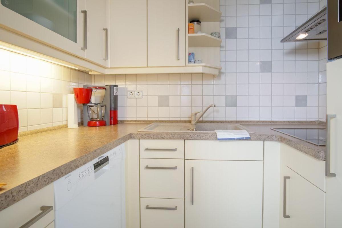 Haus-Hamburg-Berlin-Wohnung-Kajuete-54 Großenbrode Exteriör bild